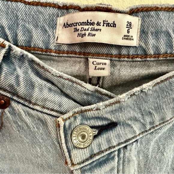 Abercrombie & Fitch 90s style Dad jeans Hem Denim Shorts- Curve Love-size 6 - Picture 2 of 3